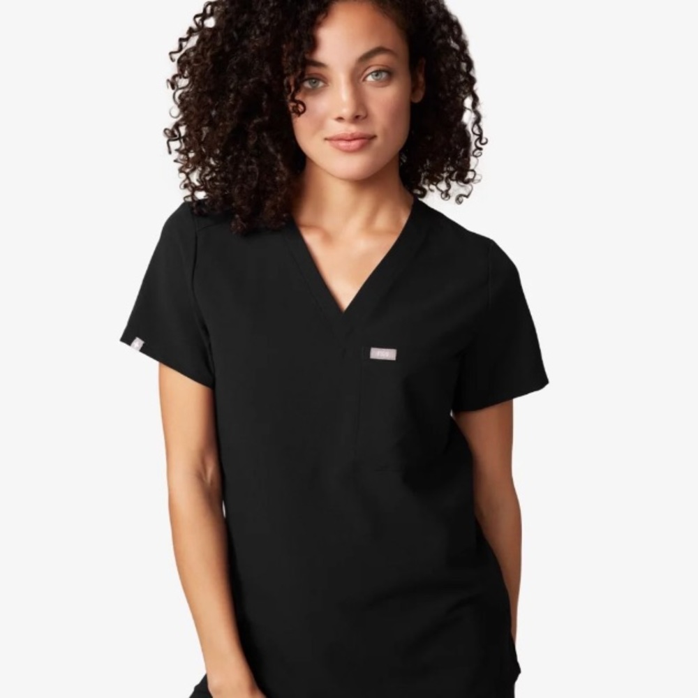Catarina FIGS Scrub Top - Black - Size Large